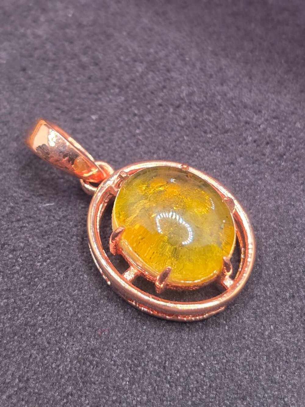 Natural Amber Copper Oval Pendant Gemstone Jewelry